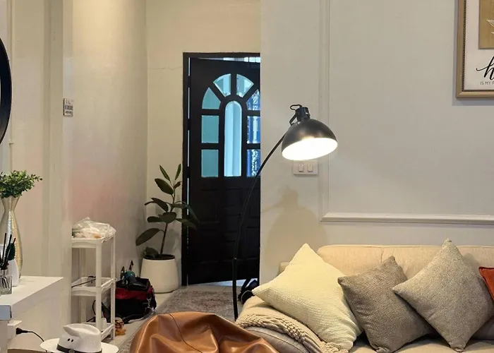 Cocos Townhouse Bts Onnut 350 Meters 3br3bth