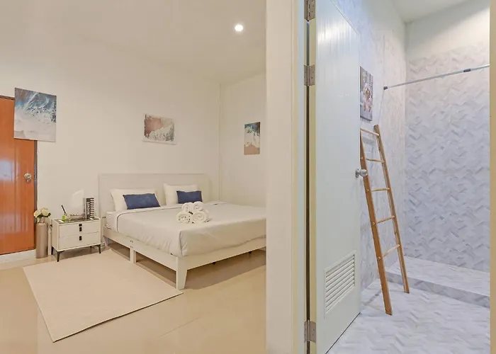 Cocos Townhouse Bts Onnut 350 Meters 3br3bth * 방콕