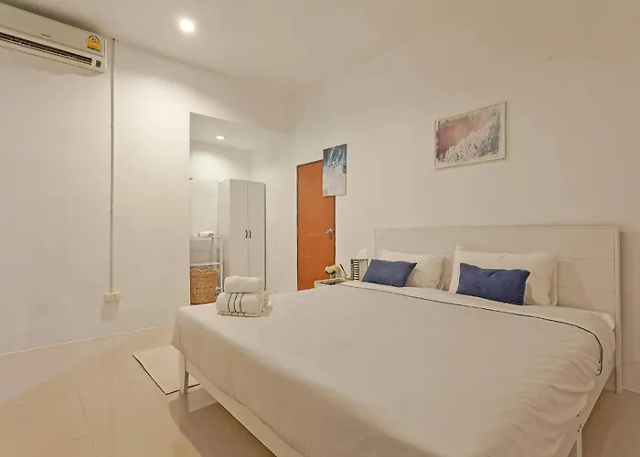 Cocos Townhouse Bts Onnut 350 Meters 3br3bth