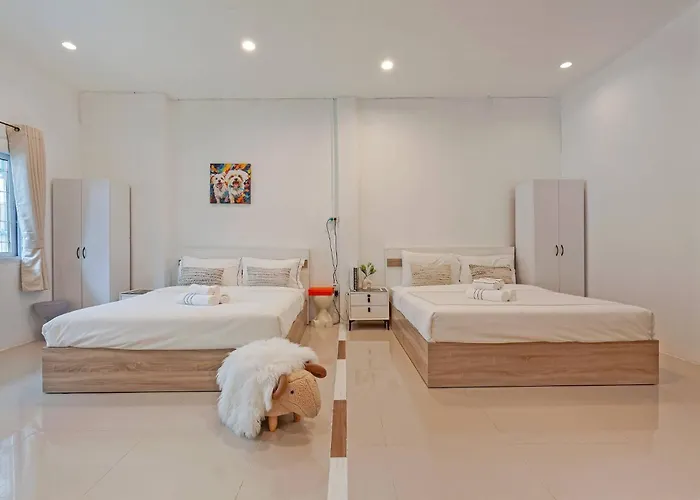 Cocos Townhouse Bts Onnut 350 Meters 3br3bth * 방콕