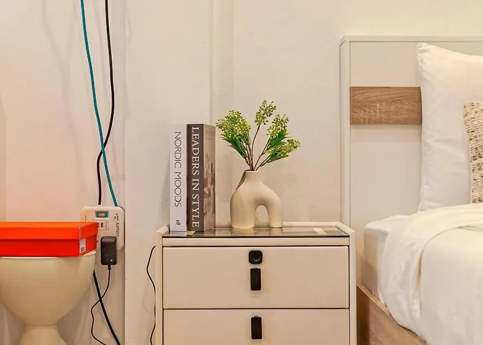 Cocos Townhouse Bts Onnut 350 Meters 3br3bth 방콕